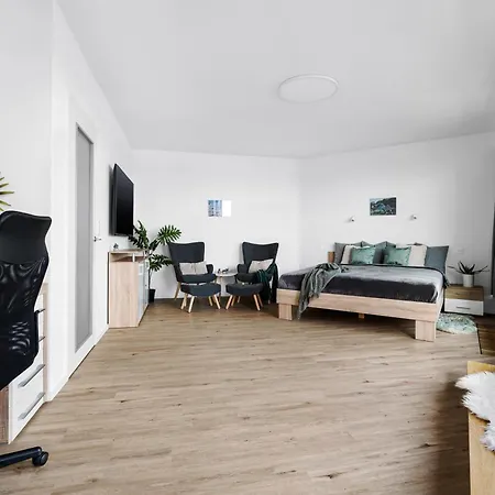 Lägenhet Sunny With Terraces In Kralovo Pole