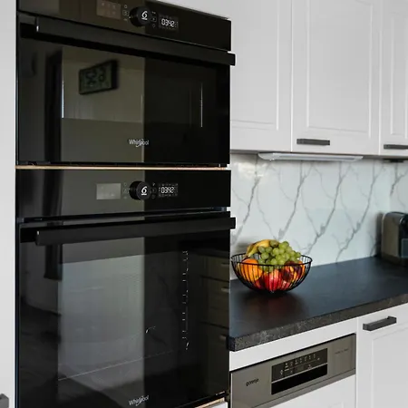 Sunny With Terraces In Kralovo Pole *